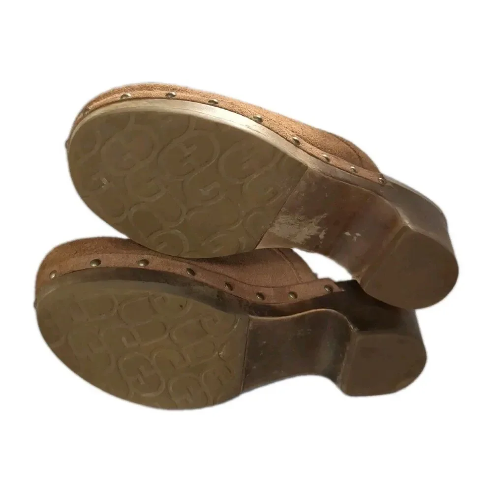 UGG Vintage Girls 13 Tan Suede Heeled Clogs Wood Sole Mules Model 3284 Retro